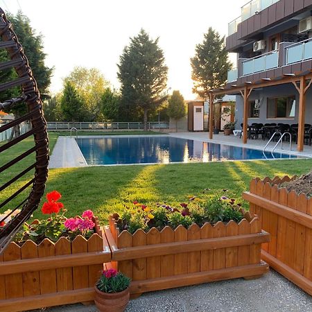 Akcayzeytin Otel Екстериор снимка