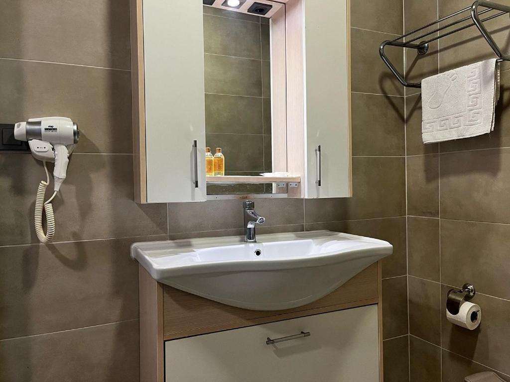 Akcayzeytin Otel Екстериор снимка